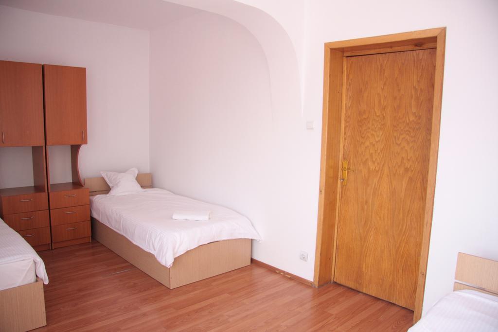 Z Villa Бухарест Номер фото